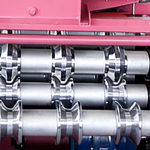 hydraulic-roof-panel-curving-machine