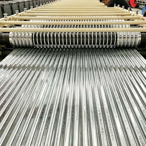 corrugated-steel-panel-roll-forming-machine