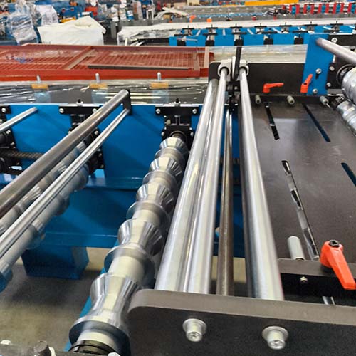 corrugated-iron-roofing-sheet-making-machine
