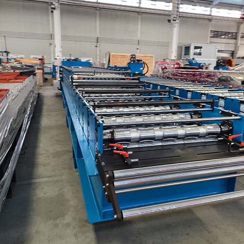 corrugated roof machine