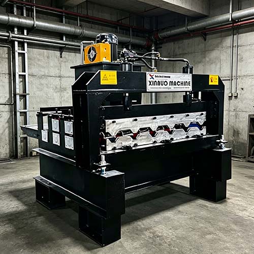 roof-panel-curving-machine